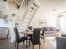 Well-kept Apartment, a Stone's Throw From the sea on Texel