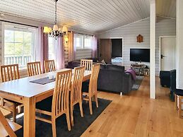 8 Person Holiday Home in Aseral