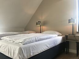 Semi-detached, Luxury Villa With 3 Bathrooms, sea at 400 m