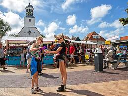 Semi-detached, Luxury Villa With 3 Bathrooms, sea at 400 m