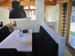 Luxurious Chalet With Sauna in Konigsleiten