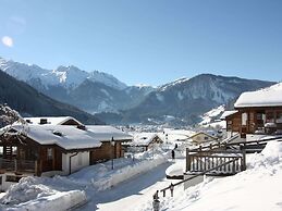 Luxurious Chalet With Sauna in Konigsleiten