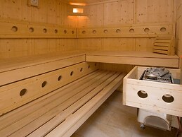 Chalet in Annaberg-lungotz With a Community Pool