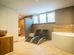 Nice Bungalow With Dishwasher in a Holiday Park 1.2 km. From the sea o