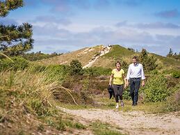 Nice Bungalow With Dishwasher in a Holiday Park 1.2 km. From the sea o