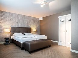 Nice Bungalow With Dishwasher in a Holiday Park 1.2 km. From the sea o