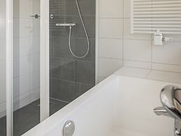 Nice Bungalow With Dishwasher in a Holiday Park 1.2 km. From the sea o