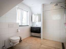 Nice Bungalow With Dishwasher in a Holiday Park 1.2 km. From the sea o