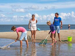 Nice Bungalow With Dishwasher in a Holiday Park 1.2 km. From the sea o