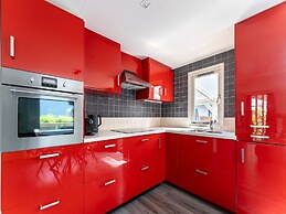 Charming Holiday Home in Kaatsheuvel Near Efteling