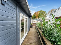 Charming Holiday Home in Kaatsheuvel Near Efteling