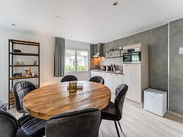 Charming Holiday Home in Kaatsheuvel Near Efteling