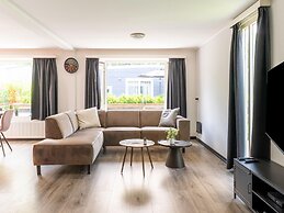 Charming Holiday Home in Kaatsheuvel Near Efteling