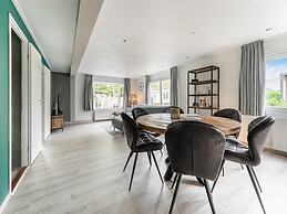 Charming Holiday Home in Kaatsheuvel Near Efteling