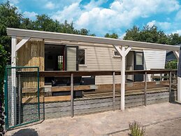 Charming Holiday Home in Kaatsheuvel Near Efteling