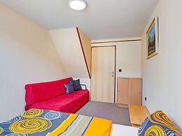 Modern Holiday Home in Cerny Dul With Private Garden