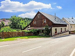 Modern Holiday Home in Cerny Dul With Private Garden