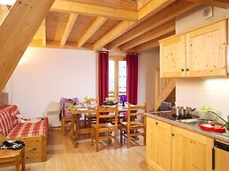 Apartment in les Sybelles With 310 km Slopes