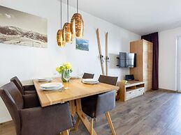 Spacious Apartment in Piesendorf With Sauna