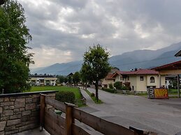 Spacious Apartment in Piesendorf With Sauna