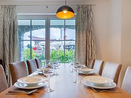 Spacious Apartment in Piesendorf With Sauna