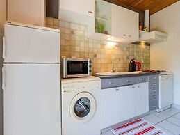 Serene Holiday Home in Les Salelles With Swimming Pool