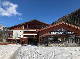 Apartment in Savoyard Mountain Village