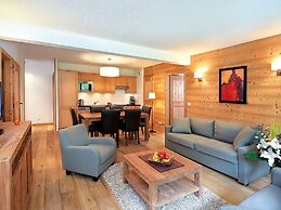 Apartment in Savoyard Mountain Village