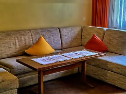 Pleasant Holiday Home in Langenfeld With Balcony