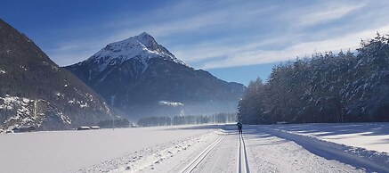 Pleasant Holiday Home in Langenfeld With Balcony
