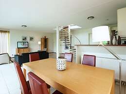 House With a View on Harbor, in a Water Area