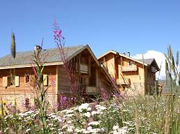 Chalet With Fireplace in Alpe D'huez
