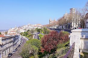 Romantic Cottage With Shared Swimming Pool