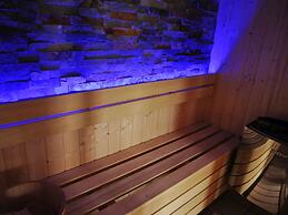 Comfortable, Renovated House With a Microwave, Near Vielsalm