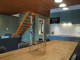 Comfortable, Renovated House With a Microwave, Near Vielsalm