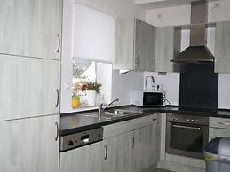 Detached Bungalow With Dishwasher, in a Green Area