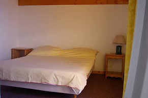 Chalet on Sunny Slopes of Plagne