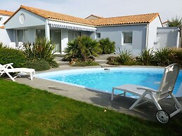 Luxurious Villa With Private Pool in the Vendee