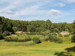 Villa With Large Garden Near Etang de Laprade
