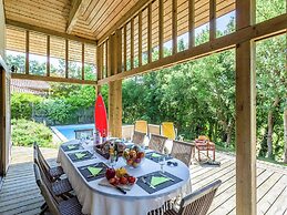 Villa With Large Garden Near Etang de Laprade