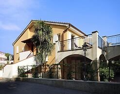Apartment in San Bartolomeo Al Mare