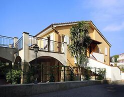 Apartment in San Bartolomeo Al Mare