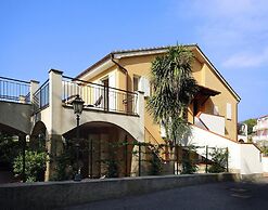 Apartment in San Bartolomeo Al Mare