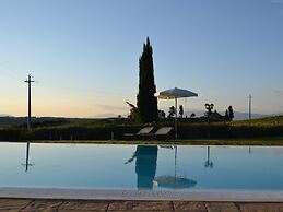 Holiday Home With Pool in Stabbia