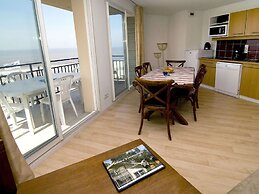 Comfortably Furnished Apartment With a sea View