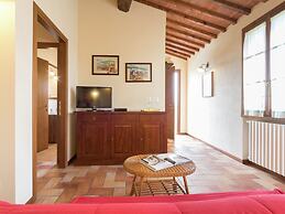 Holiday Home With Swimming Pool With Bubble Bath and Children's Pool