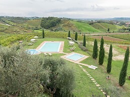 Holiday Home With Swimming Pool With Bubble Bath and Children's Pool