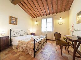 Holiday Home With Swimming Pool With Bubble Bath and Children's Pool