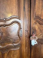 LEMON TREE GUEST HOUSE