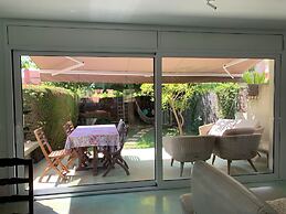 LEMON TREE GUEST HOUSE